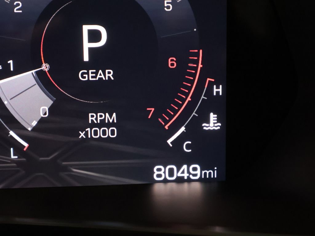 Used 2025 GMC Canyon AT4 w/ AT4X Package image 41