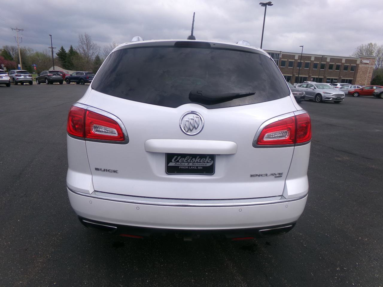 Used 2016 Buick Enclave Premium w/ Experience Buick Package AWD/4WD image 4