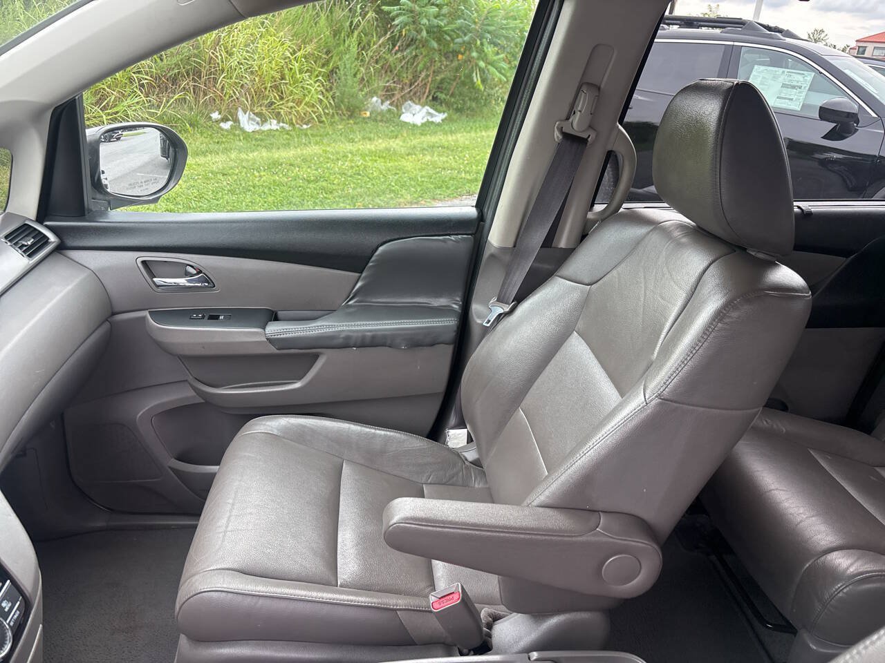 Used 2016 Honda Odyssey EX-L image 12