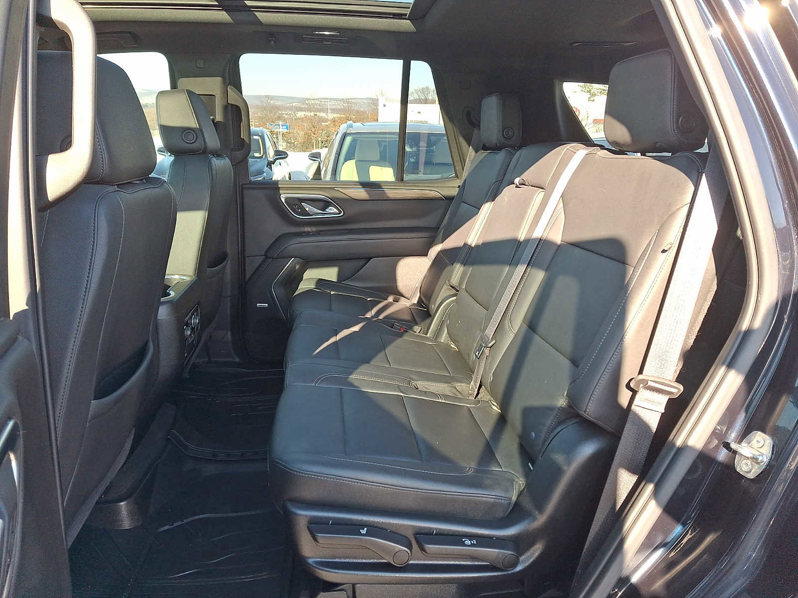 Used 2021 Chevrolet Tahoe LT image 7