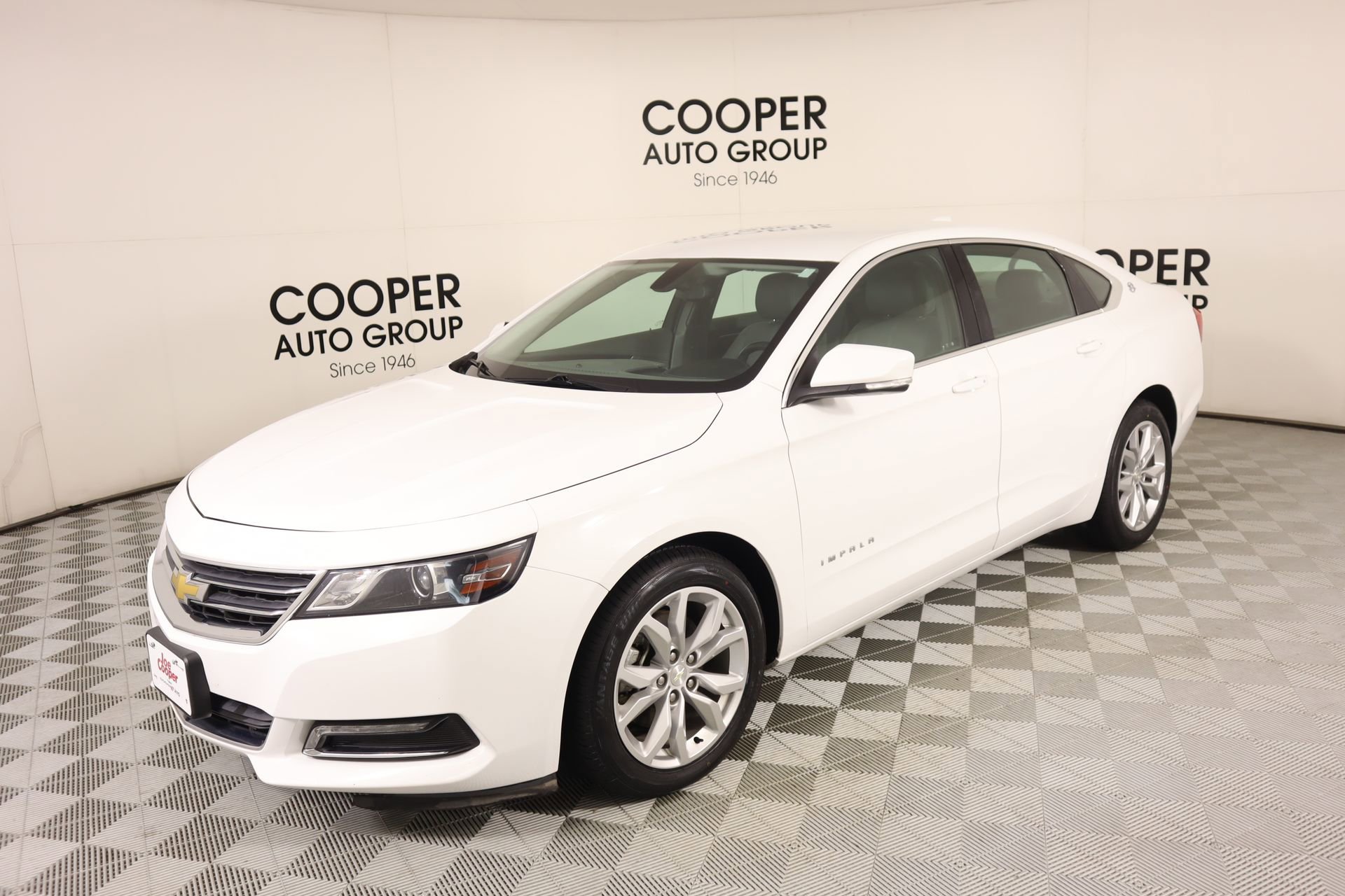 Used 2019 Chevrolet Impala LT image 9