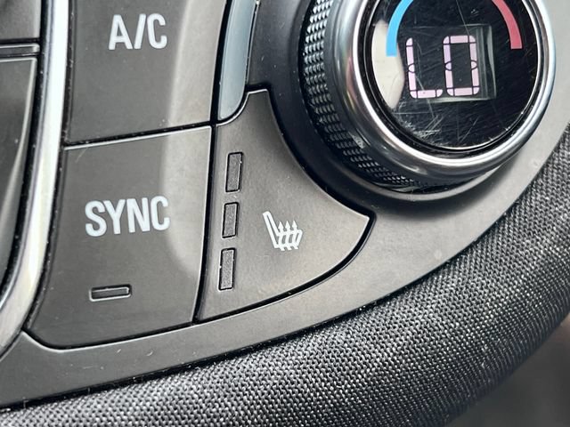 Used 2023 Chevrolet Malibu LT w/ Sport Edition FWD image 22