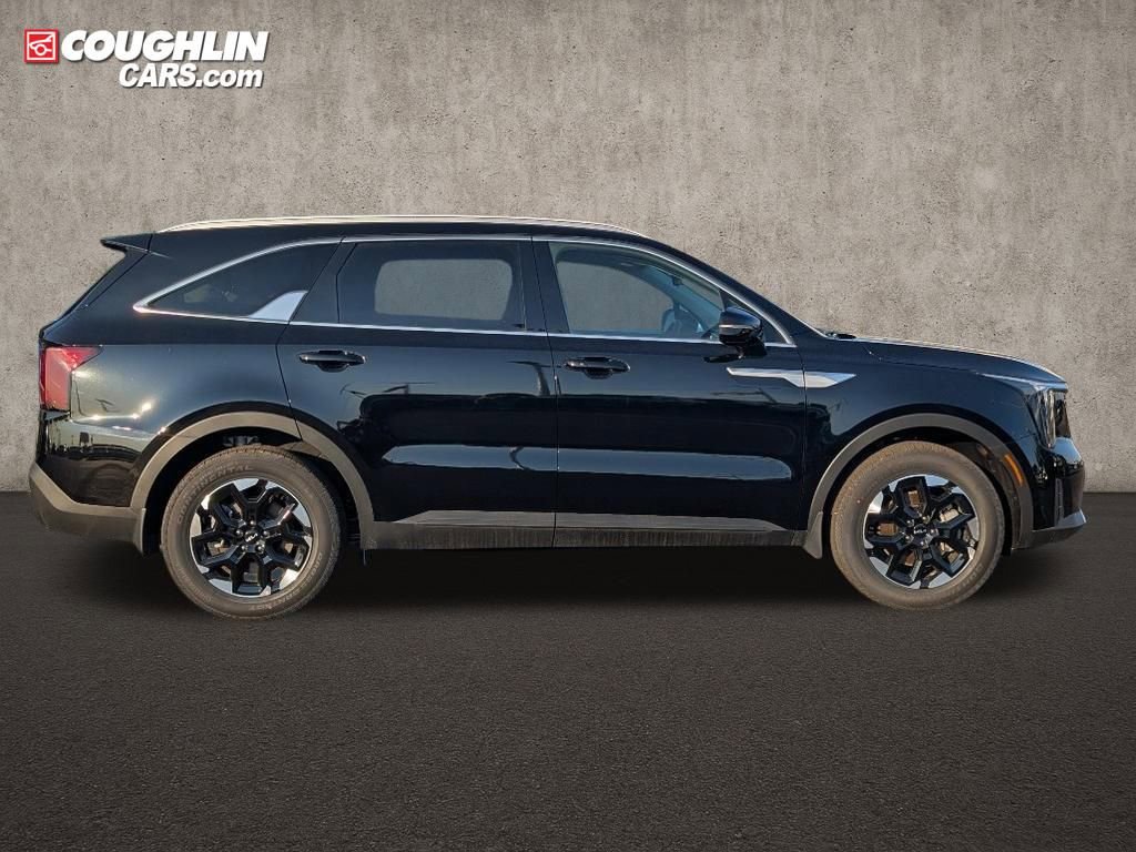New 2025 Kia Sorento S w/ Panoramic Sunroof Package image 9