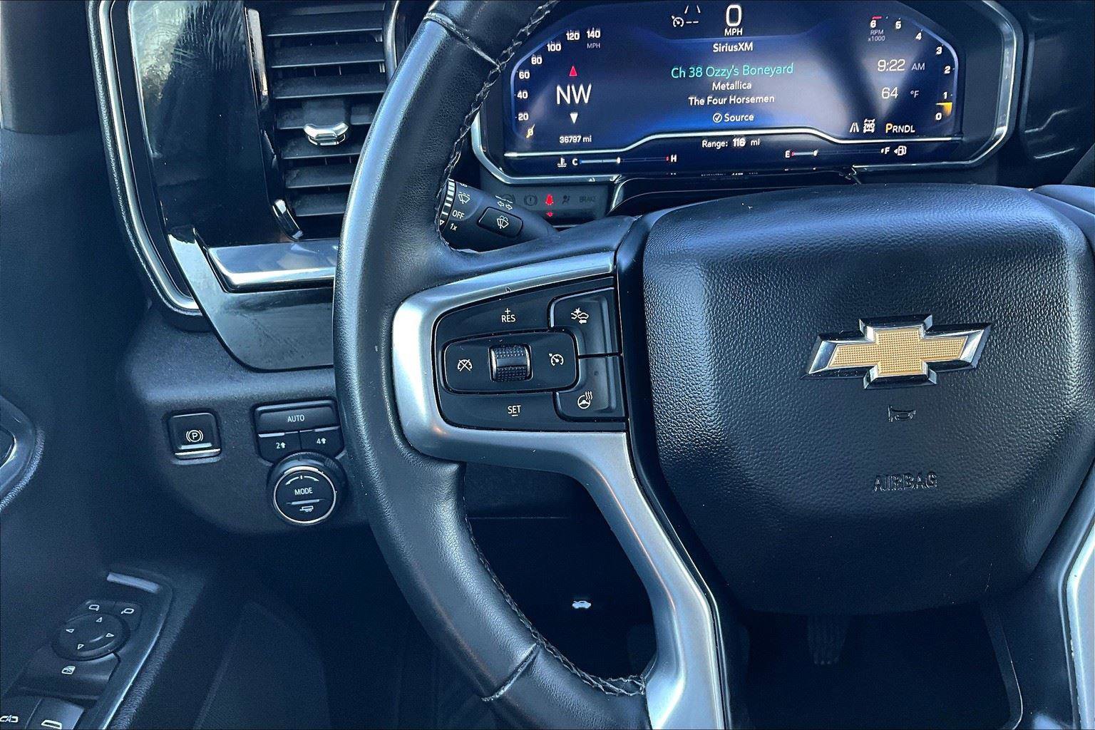 Used 2023 Chevrolet Silverado 1500 LT image 19