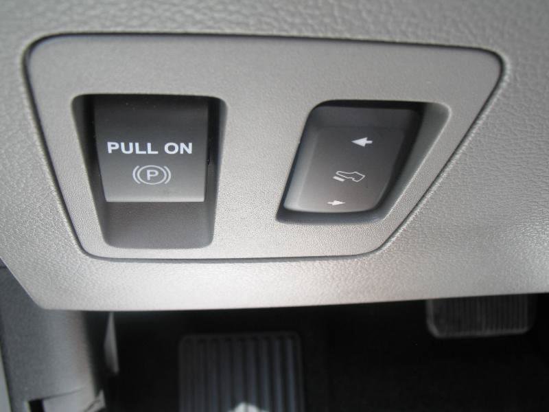 Used 2019 Ford F150 XLT w/ Equipment Group 302A Luxury AWD/4WD image 49