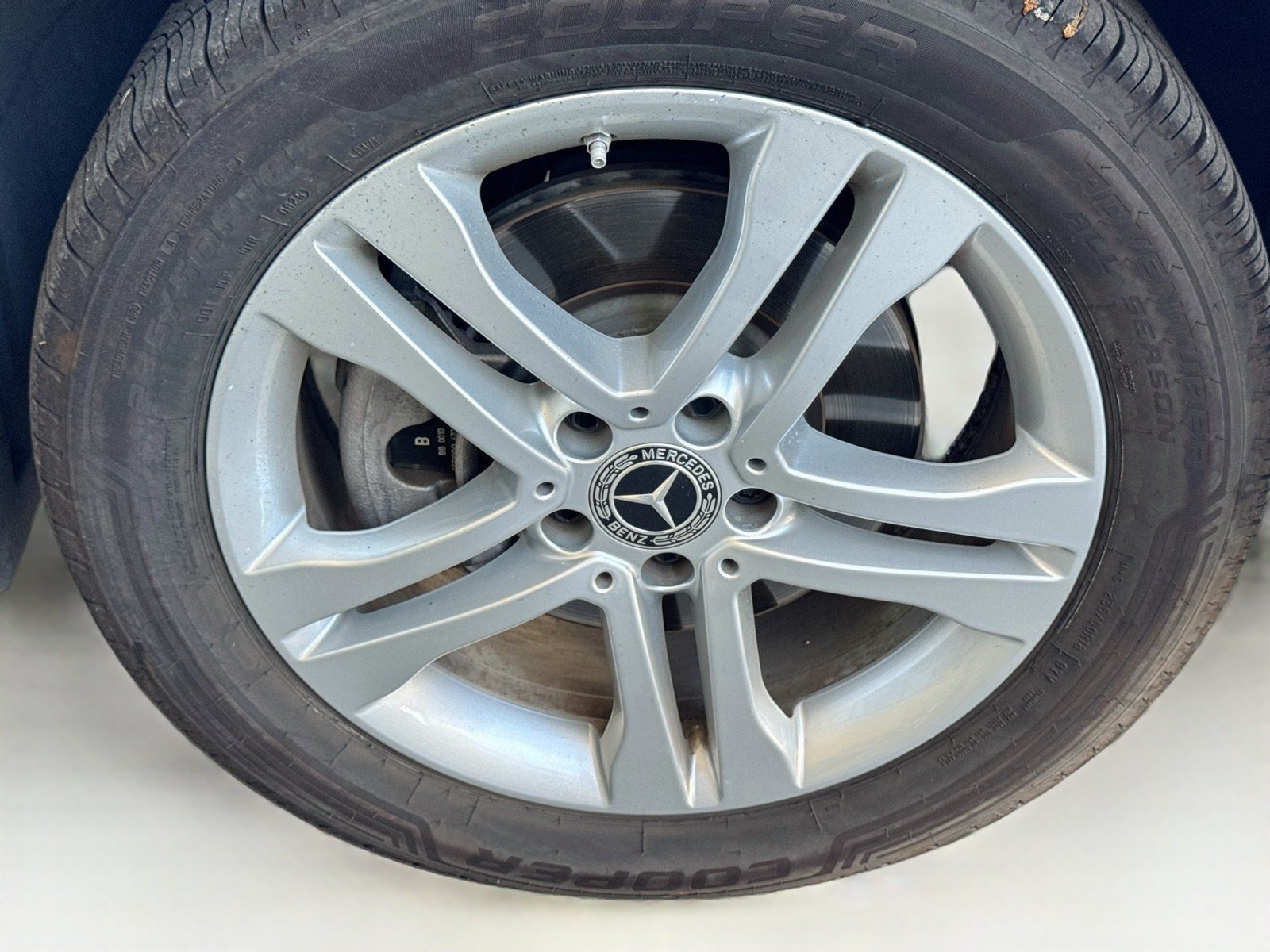 Used 2019 Mercedes-Benz GLA 250 4MATIC image 18