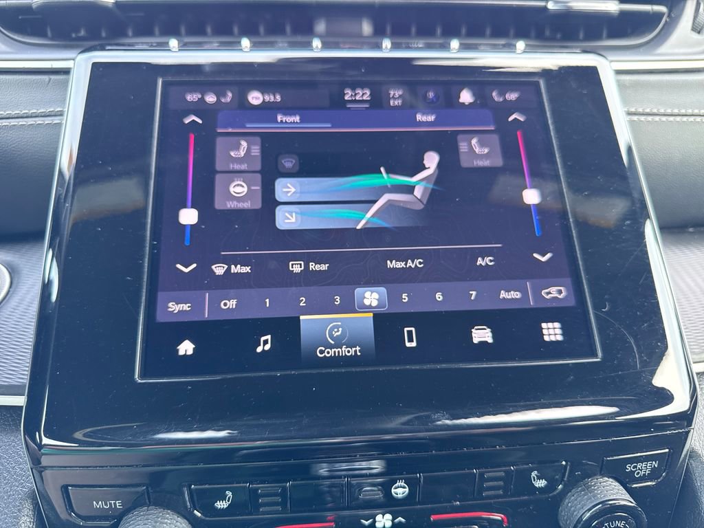 Certified 2023 Jeep Grand Cherokee L Laredo AWD/4WD image 29
