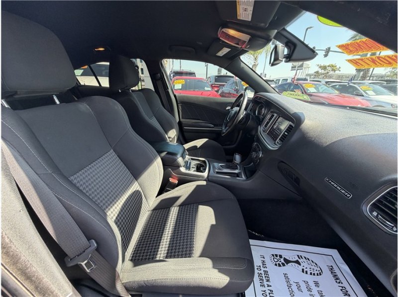 Used 2019 Dodge Charger R/T image 29