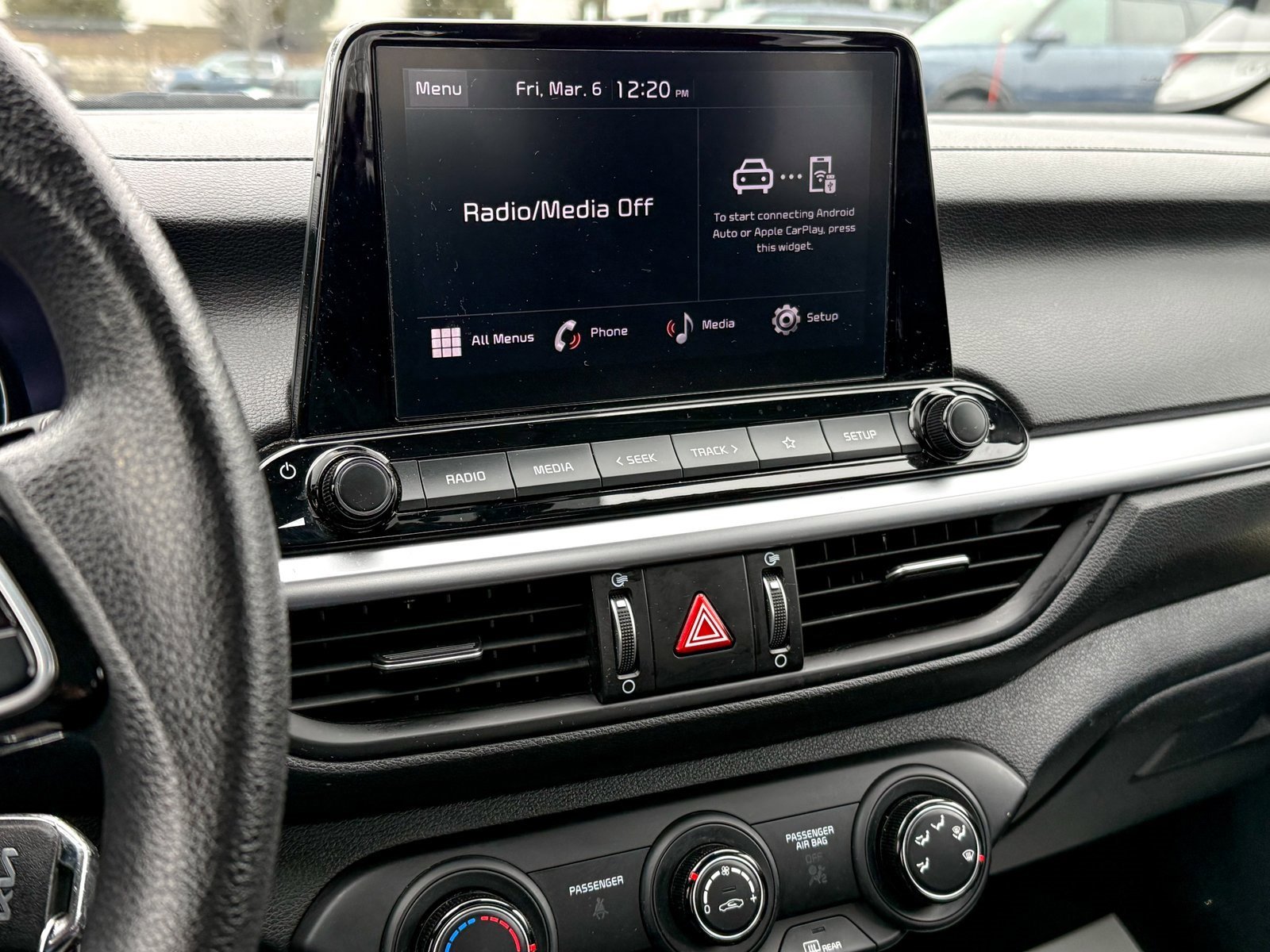 Used 2023 Kia Forte LXS w/ LXS Technology Package image 18