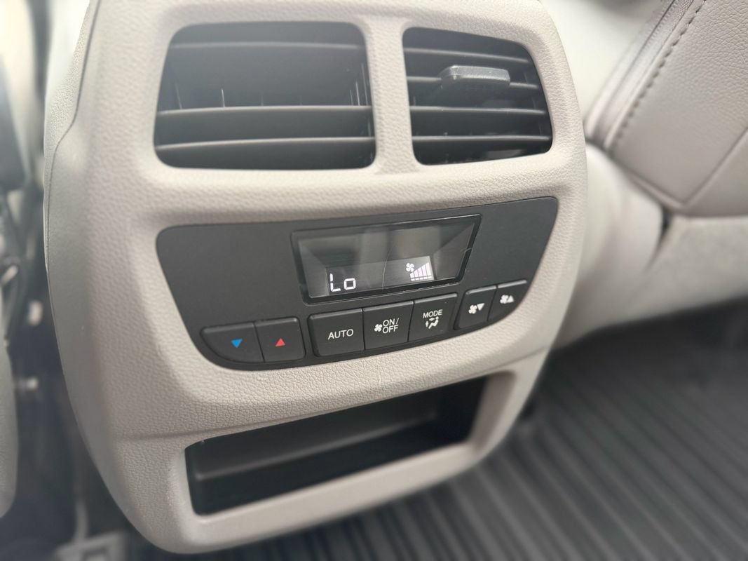 Used 2016 Honda Pilot EX-L image 18