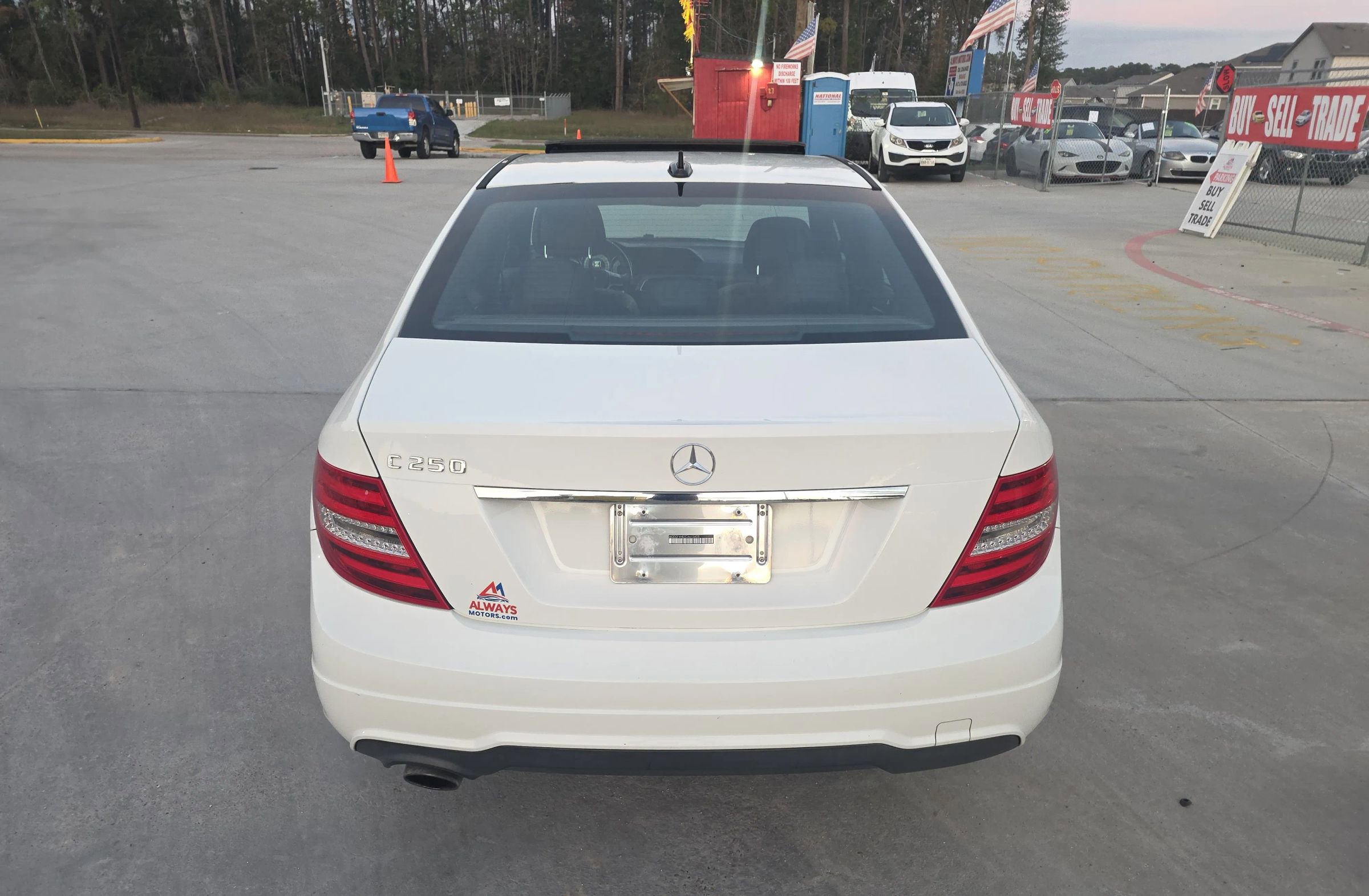 Used 2012 Mercedes-Benz C 250 Sedan image 14