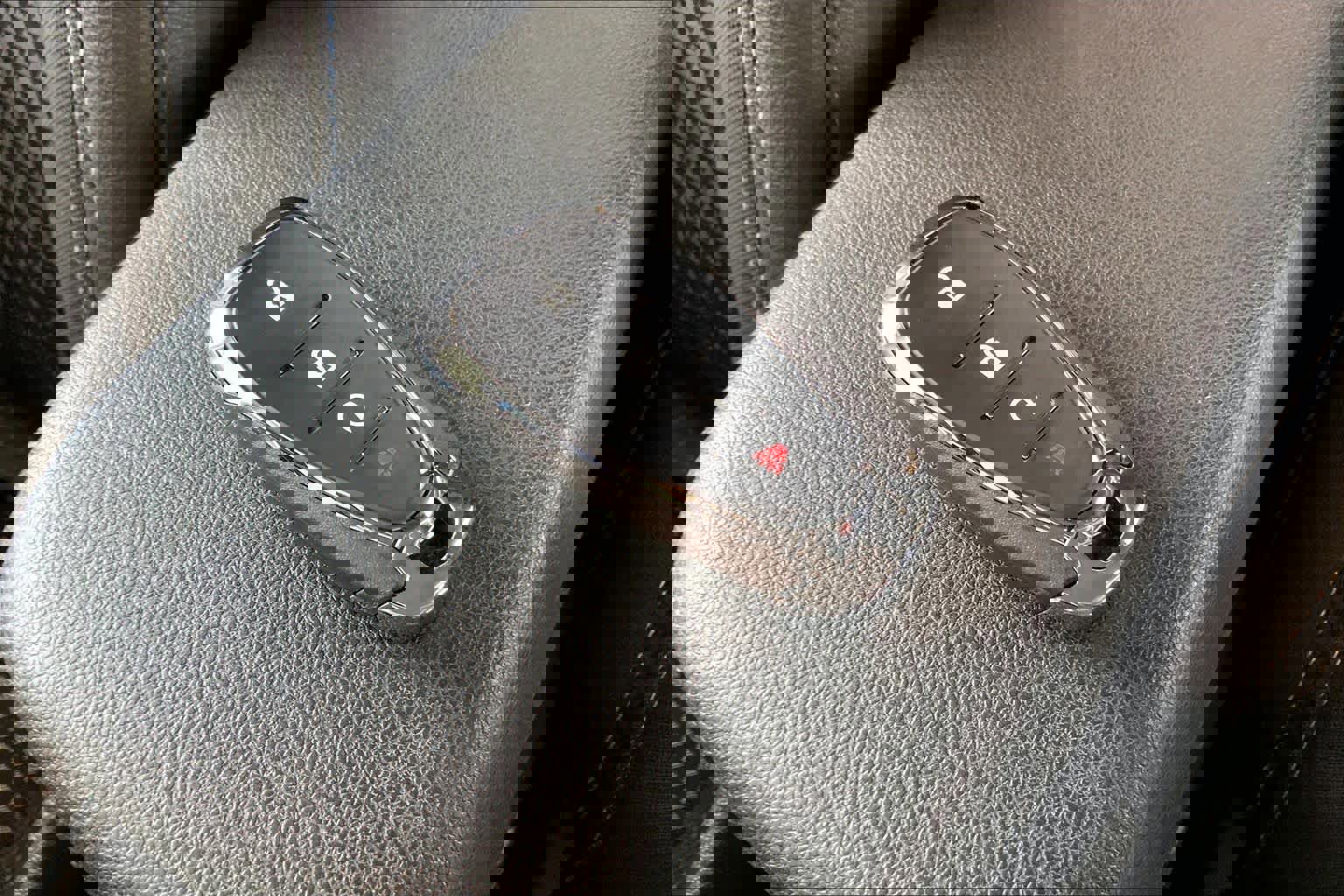 Used 2025 Chevrolet Trax LT w/ LT Convenience Package image 15