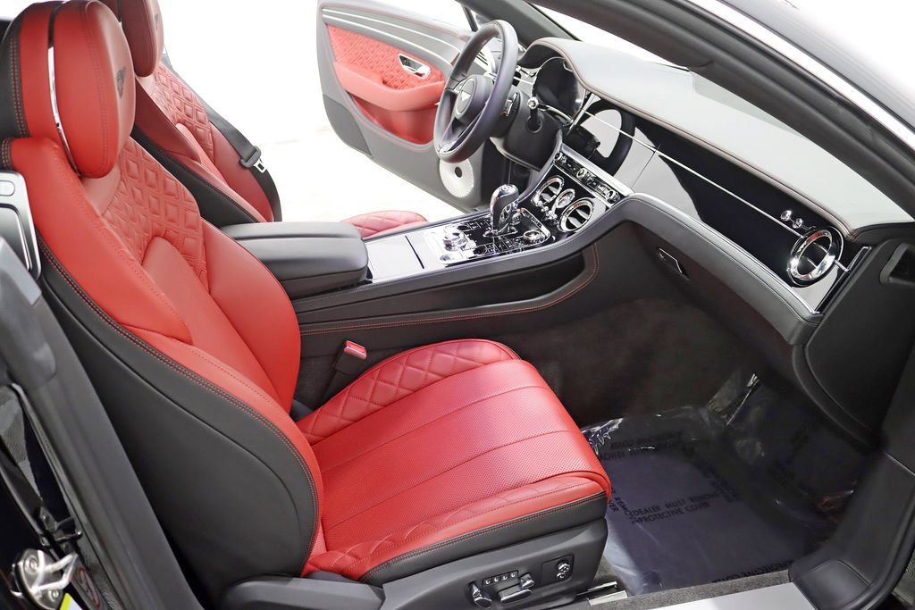 Used 2020 Bentley Continental GT AWD/4WD image 34