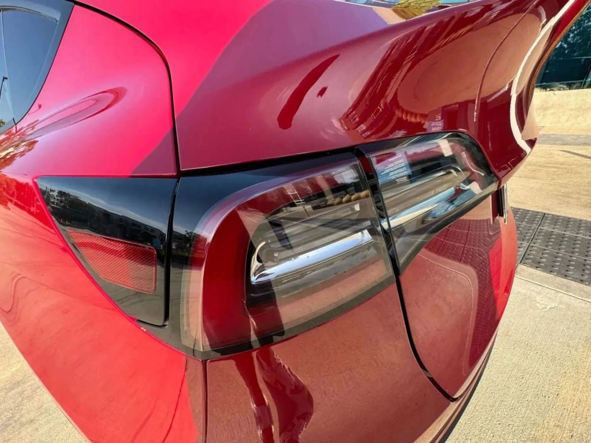 Used 2023 Tesla Model Y Long Range AWD/4WD image 31