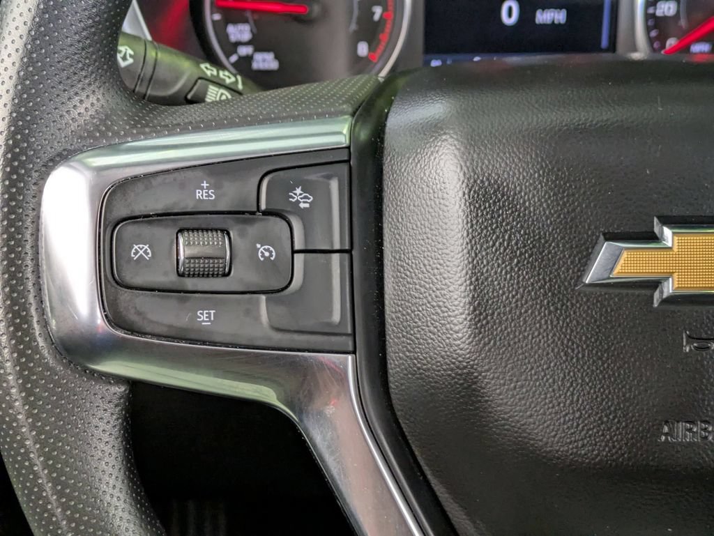 Used 2025 Chevrolet Blazer LT AWD/4WD image 20
