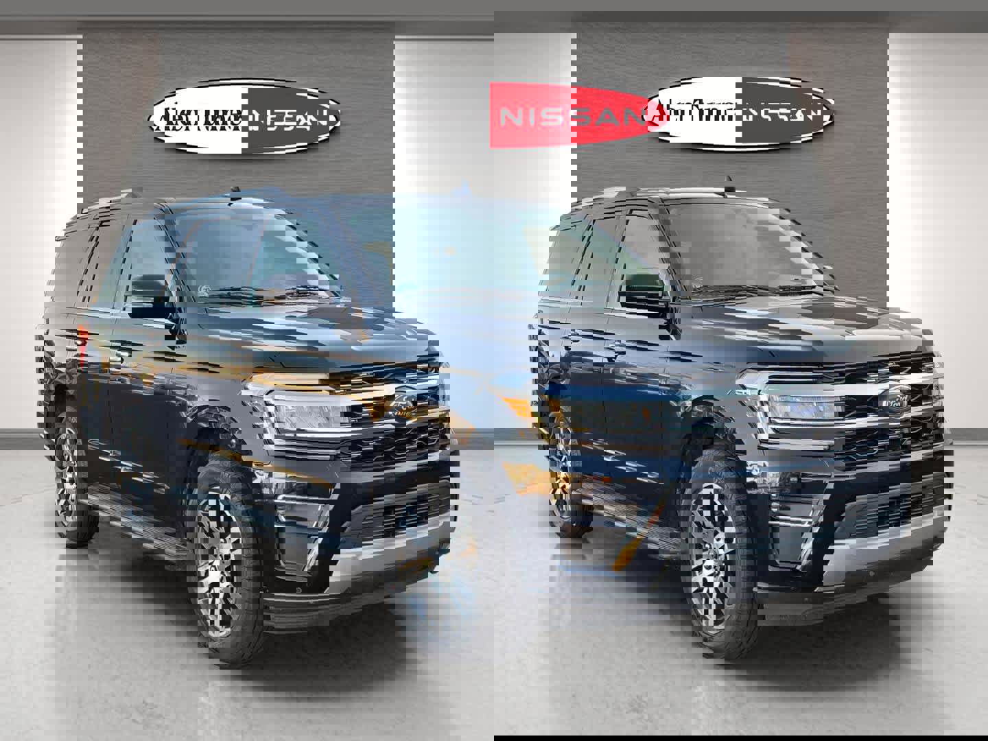 Used 2024 Ford Expedition Limited