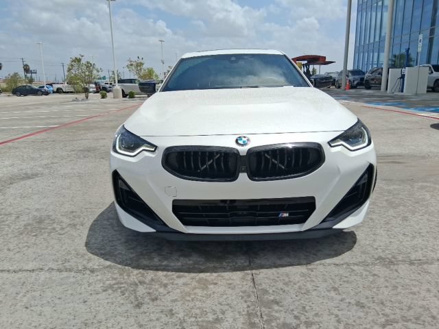 Used 2025 BMW M240i Coupe w/ Premium Package RWD image 2