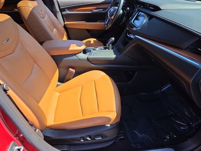 Used 2020 Cadillac XT5 Premium Luxury AWD/4WD image 19
