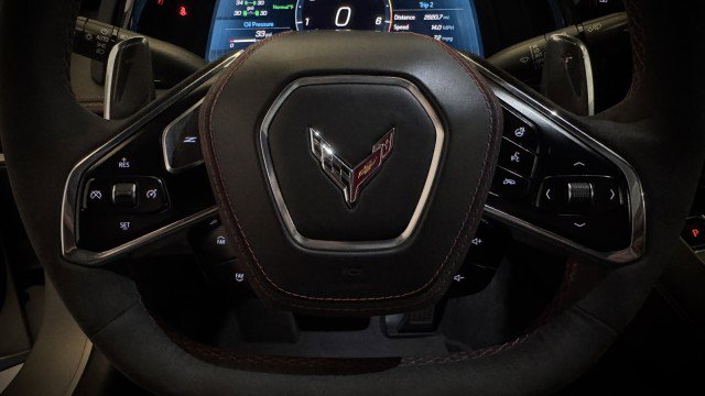 Used 2023 Chevrolet Corvette Stingray Premium Cpe w/ Z51 Performance Package image 9