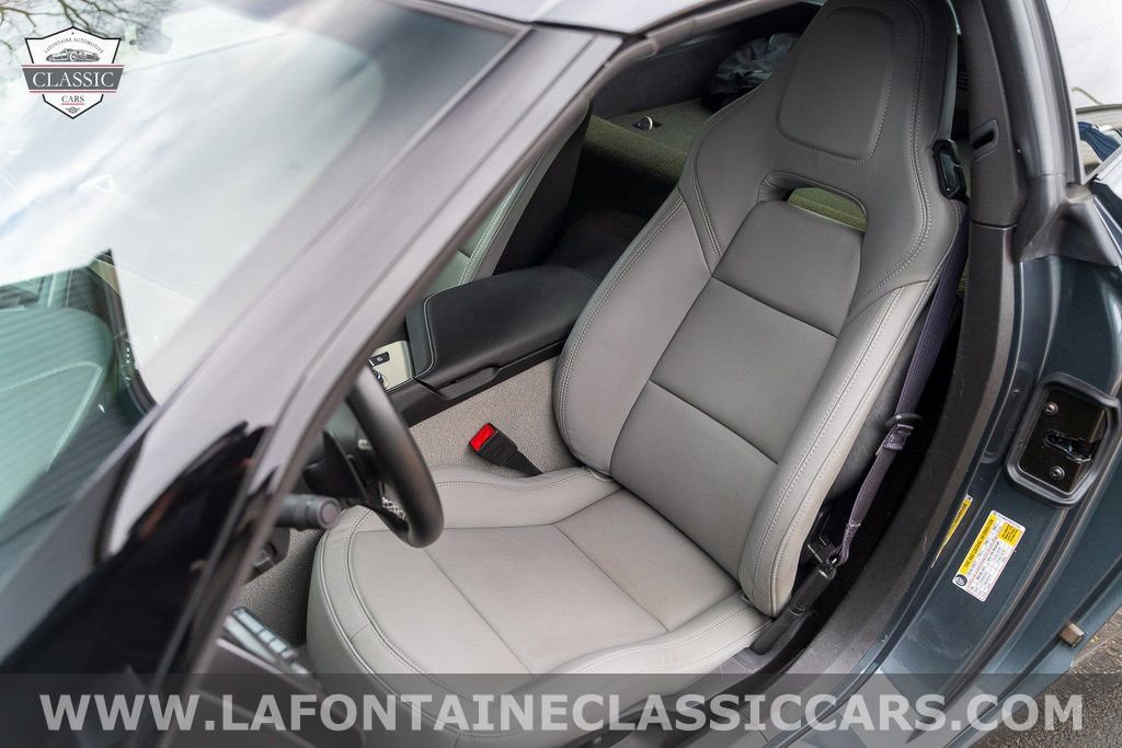 Used 2014 Chevrolet Corvette Base w/ Battery Protection Package image 12