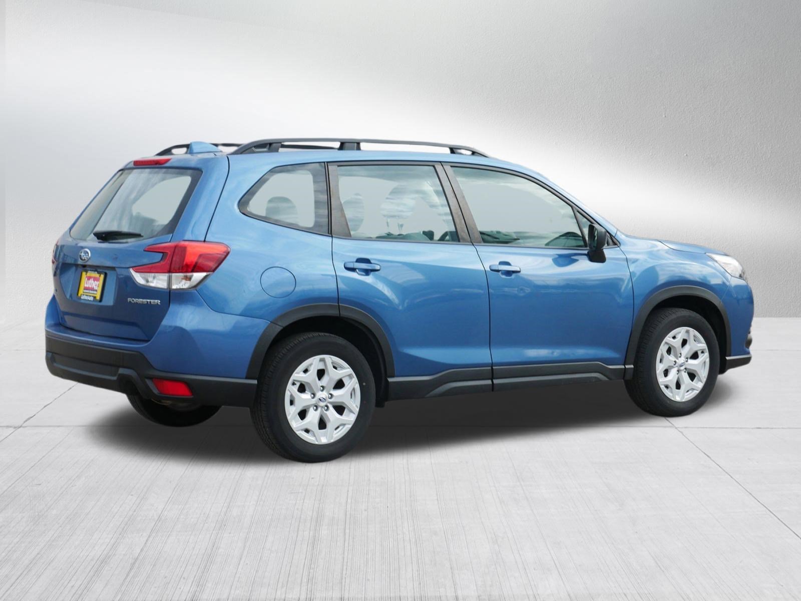 Used 2022 Subaru Forester image 7