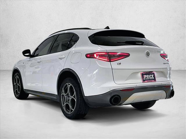 Used 2024 Alfa Romeo Stelvio Ti AWD/4WD image 13