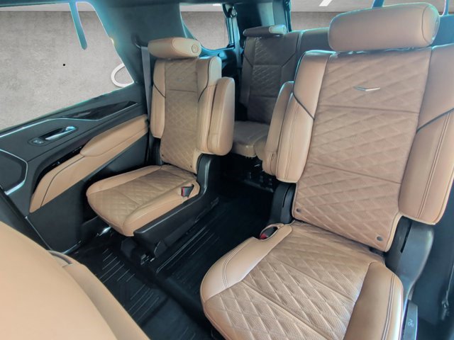 Certified 2023 Cadillac Escalade Premium Luxury RWD image 23