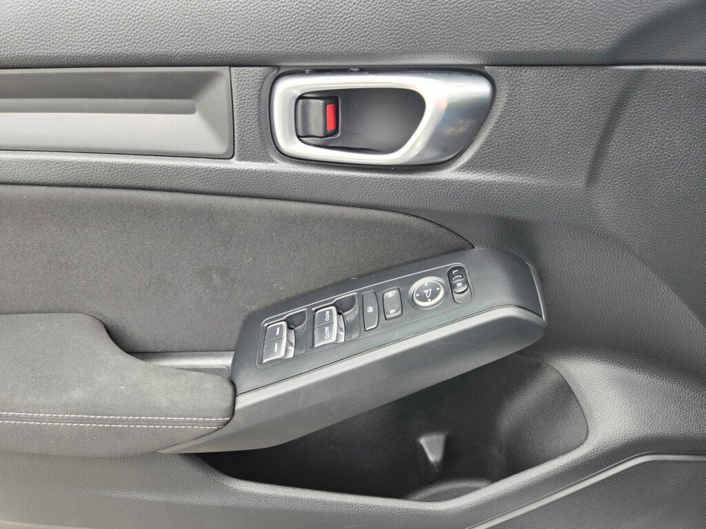 Certified 2023 Honda Civic Sport image 14