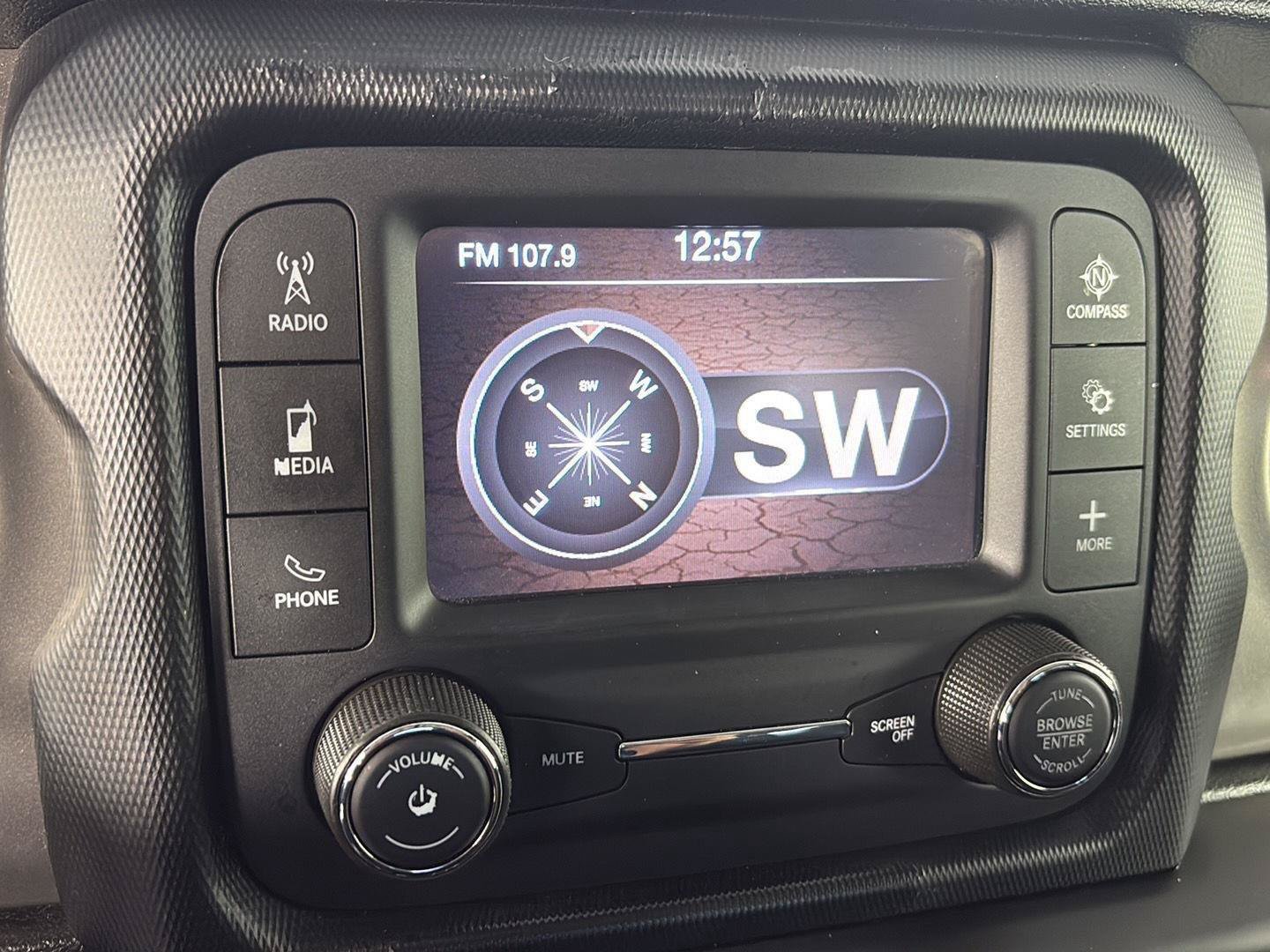 Used 2020 Jeep Wrangler Sport AWD/4WD image 24