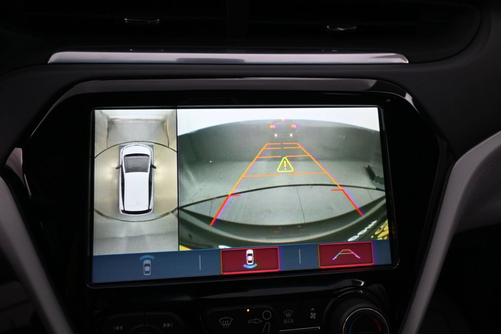 Used 2019 Chevrolet Bolt Premier w/ Infotainment Package FWD image 10