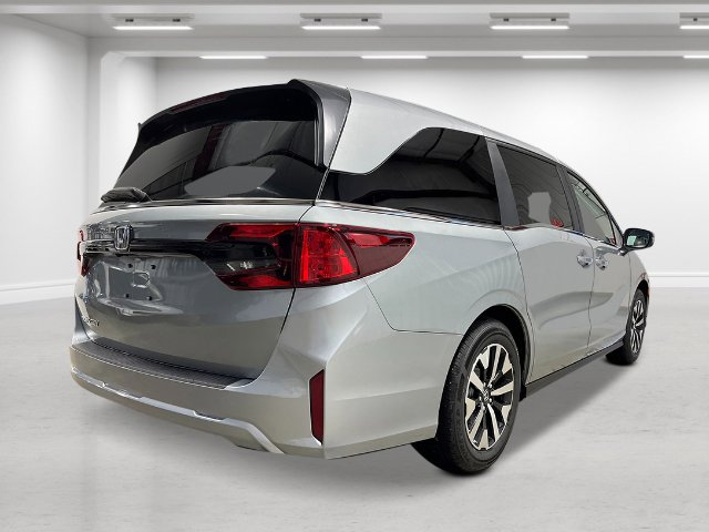 New 2026 Honda Odyssey EX-L image 3