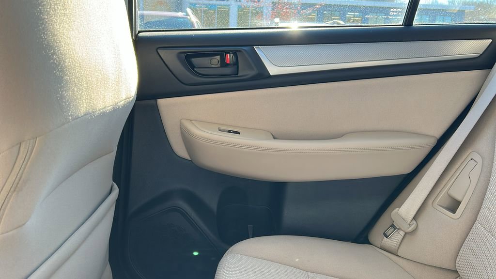Used 2018 Subaru Outback 2.5i image 24