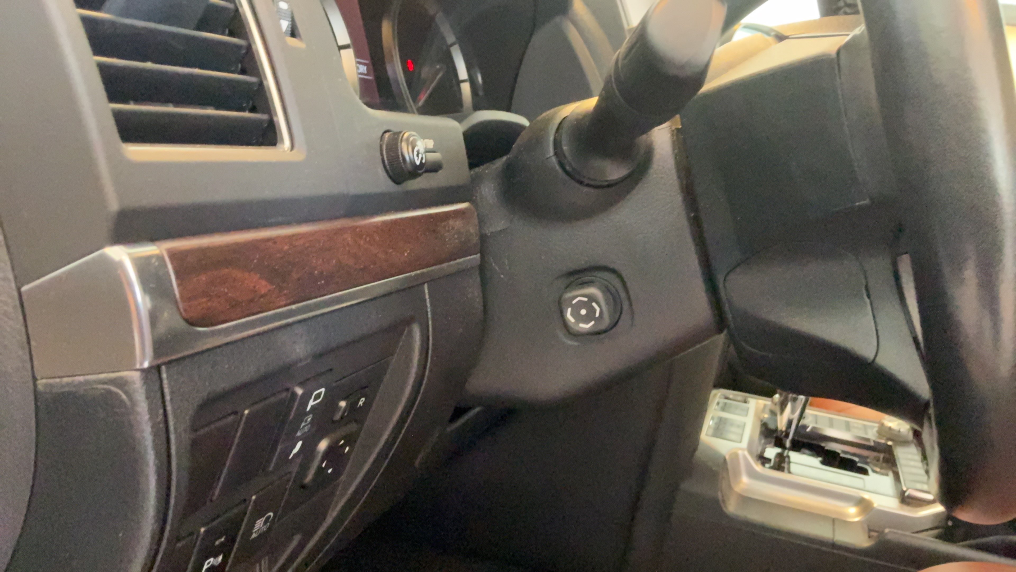 Used 2019 Toyota Land Cruiser AWD/4WD image 21