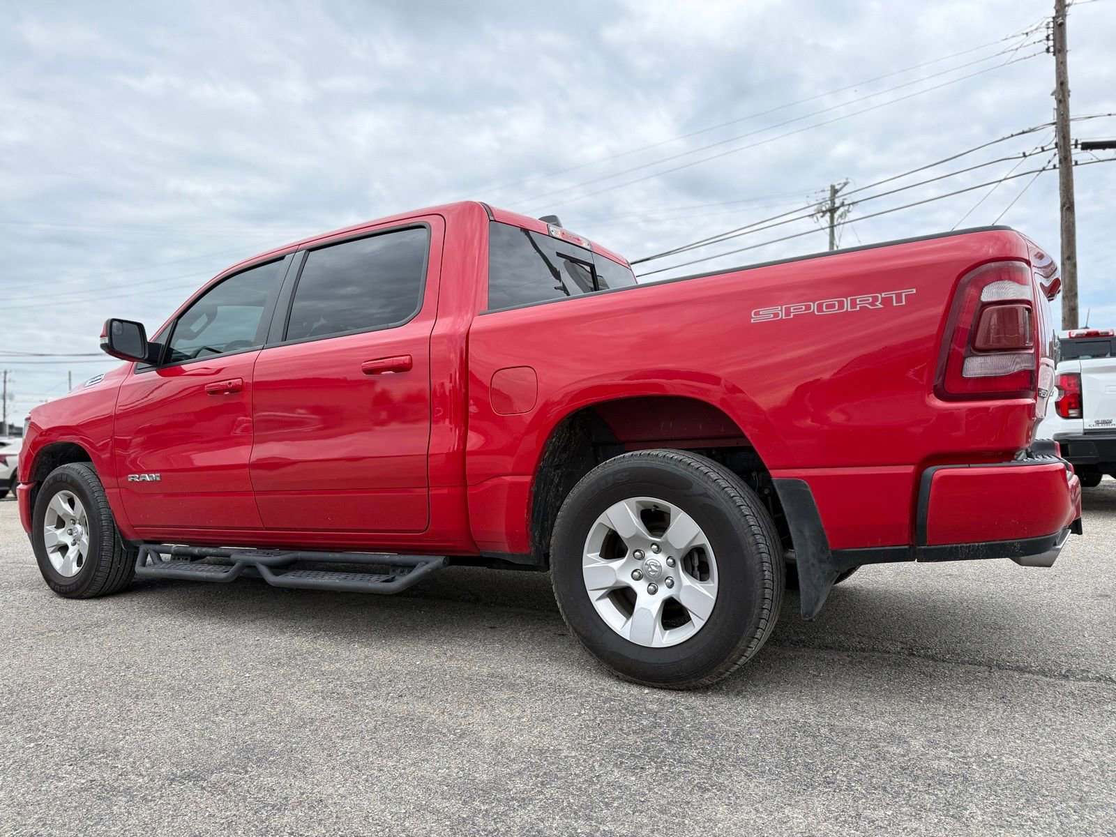 Used 2021 RAM 1500 Big Horn AWD/4WD image 4