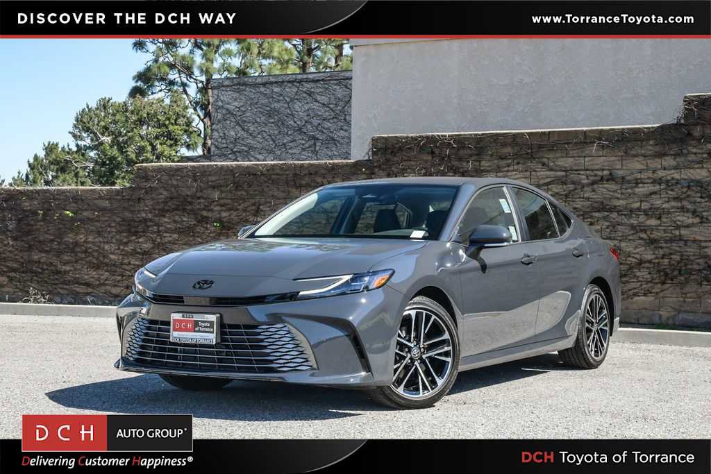 Used 2026 Toyota Camry XLE image 1