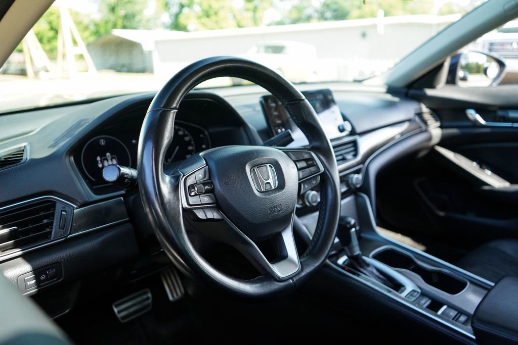 Used 2021 Honda Accord Sport Special Edition image 6