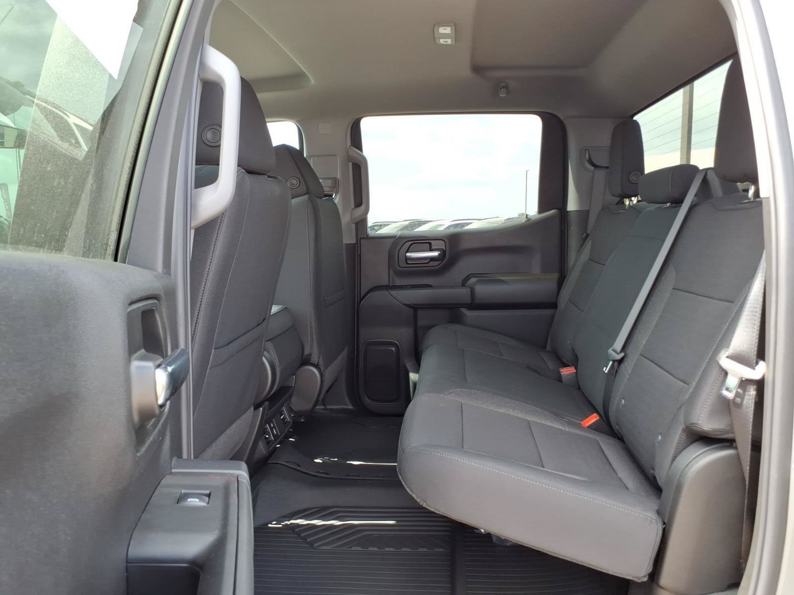New 2026 Chevrolet Silverado 1500 Custom Trail Boss w/ Turbomax Blackout Package AWD/4WD image 10