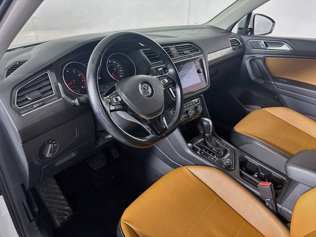 Used 2018 Volkswagen Tiguan SE AWD/4WD image 9