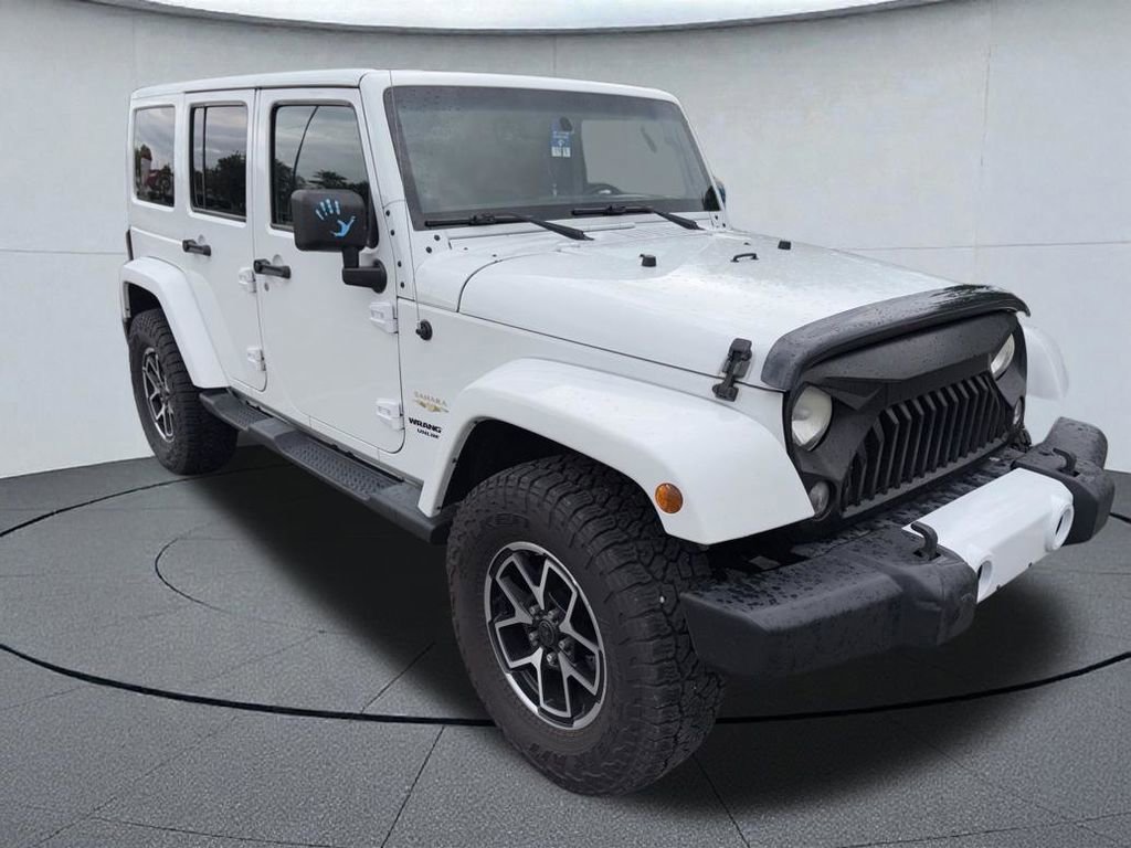 Used 2014 Jeep Wrangler Unlimited Sahara w/ Dual Top Group AWD/4WD image 7