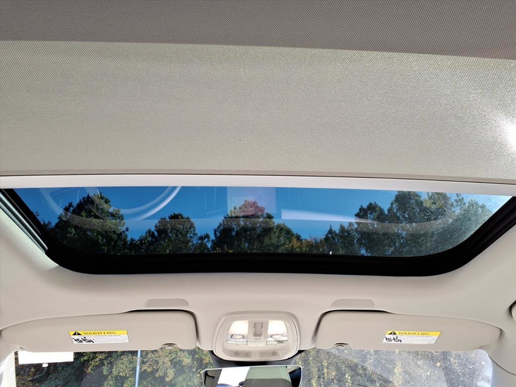 New 2026 Volvo XC60 B5 Ultra w/ Protection Package Premier image 11