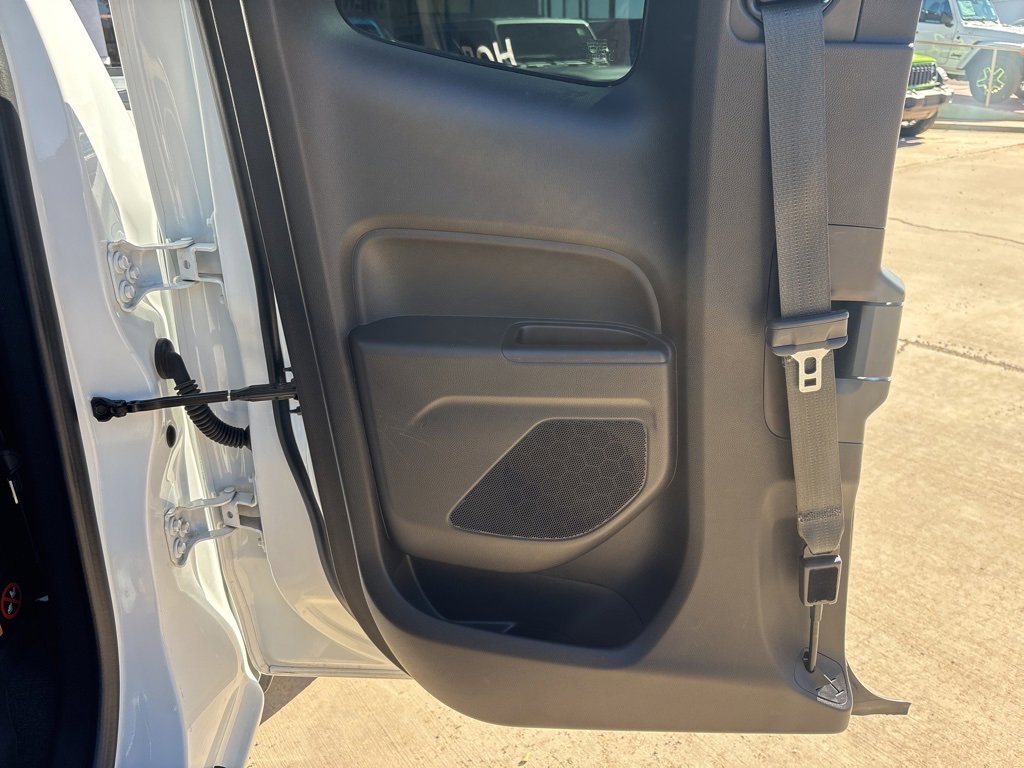 Used 2016 Chevrolet Colorado LT image 17