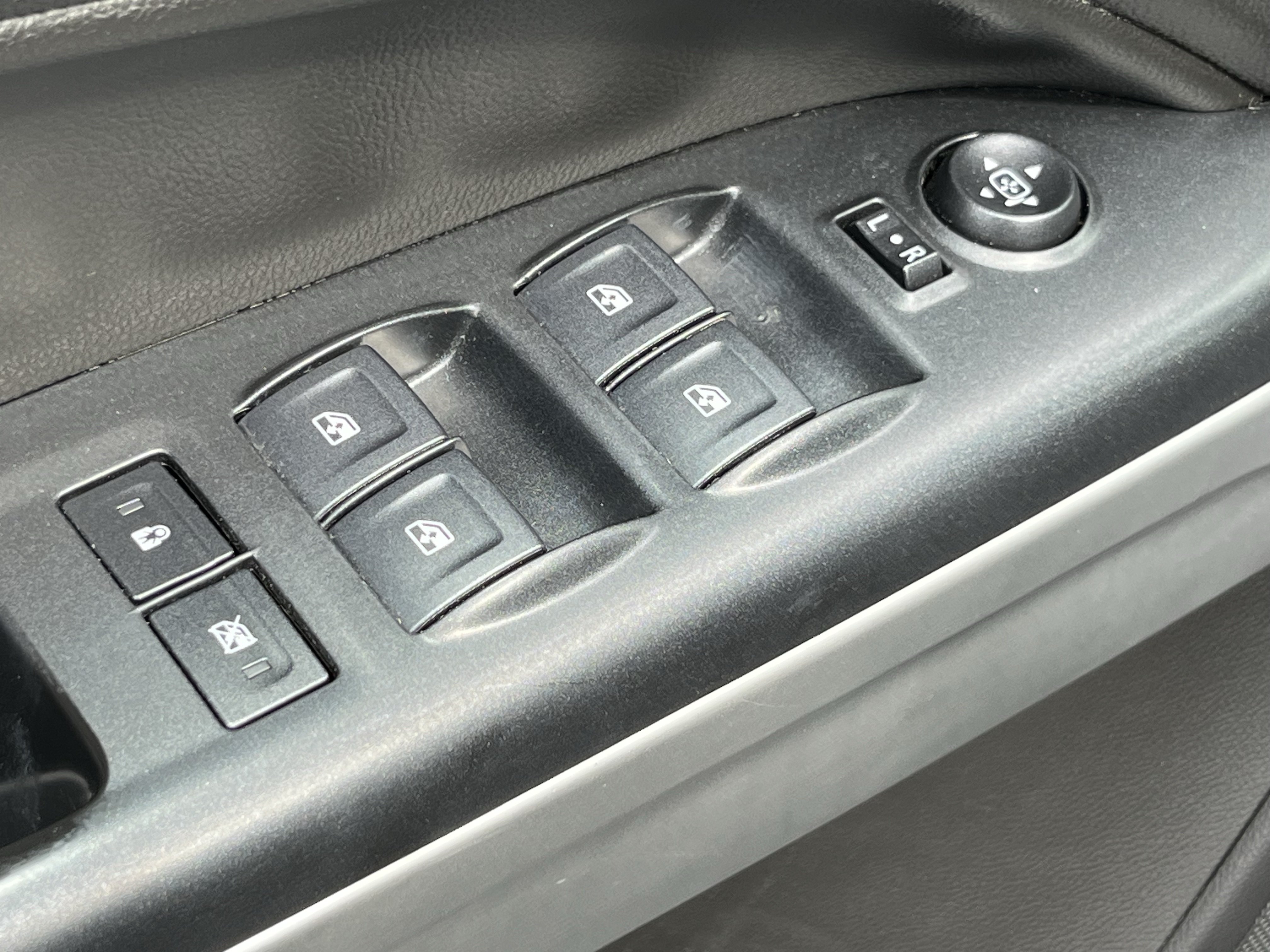 Used 2018 Chevrolet Colorado LT AWD/4WD image 22