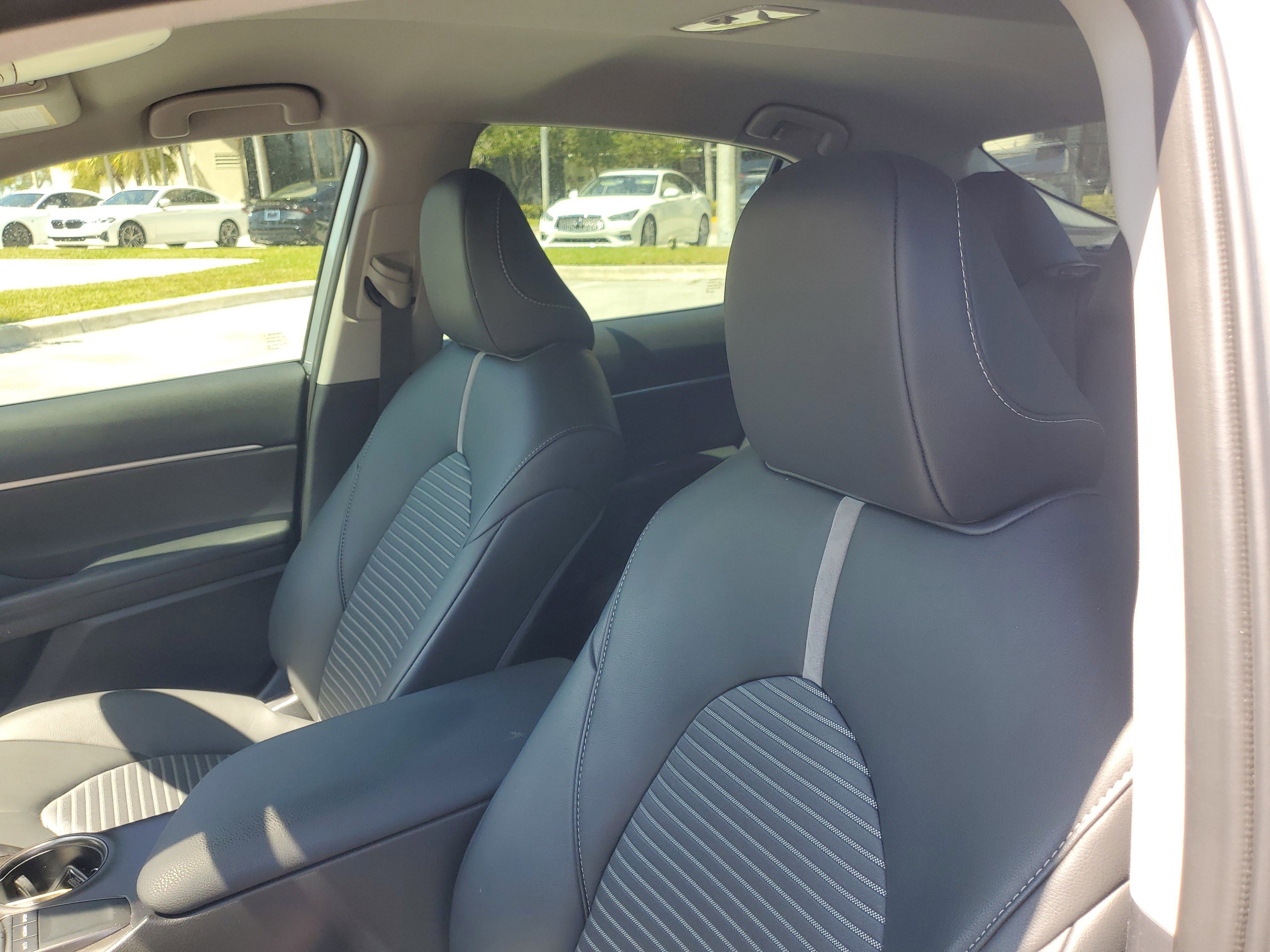 Used 2024 Toyota Camry SE FWD image 17