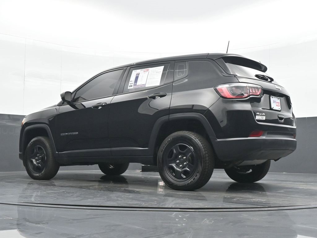 Used 2021 Jeep Compass Sport image 19