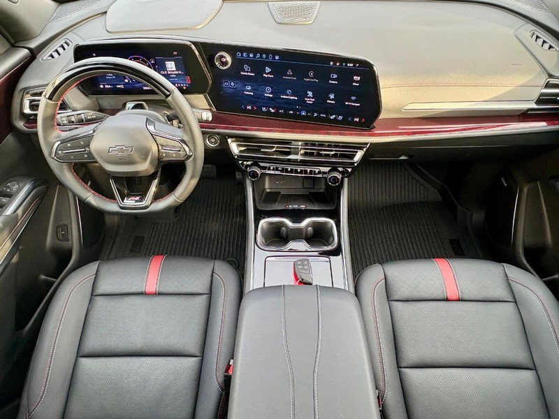 Used 2024 Chevrolet Traverse RS w/ LPO, Floor Liner Package AWD/4WD image 17