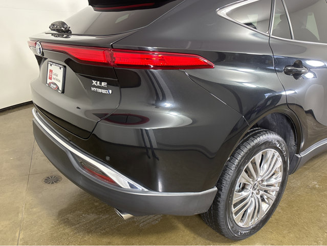 Used 2021 Toyota Venza XLE w/ Softex Package image 23