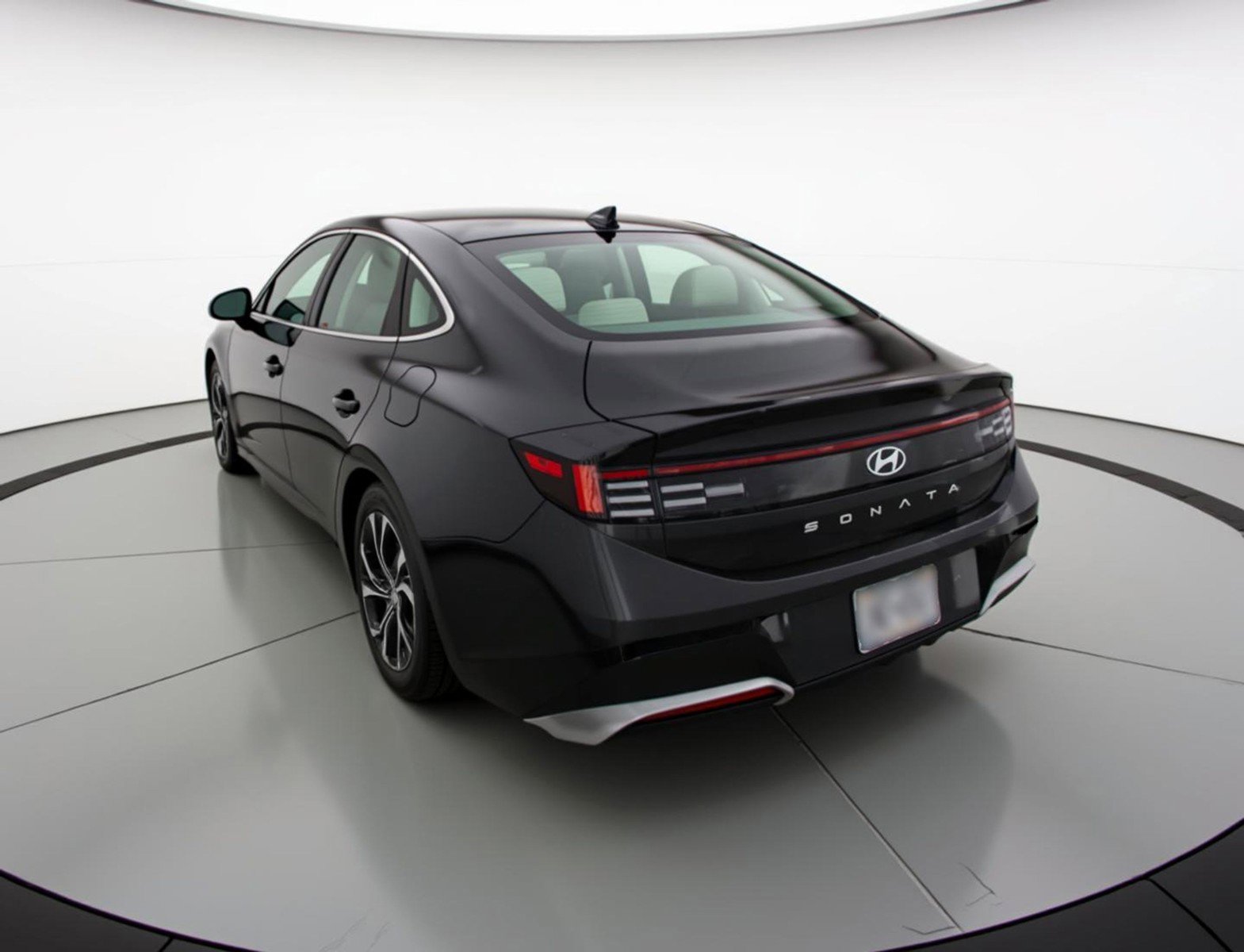 Used 2025 Hyundai Sonata SEL image 6