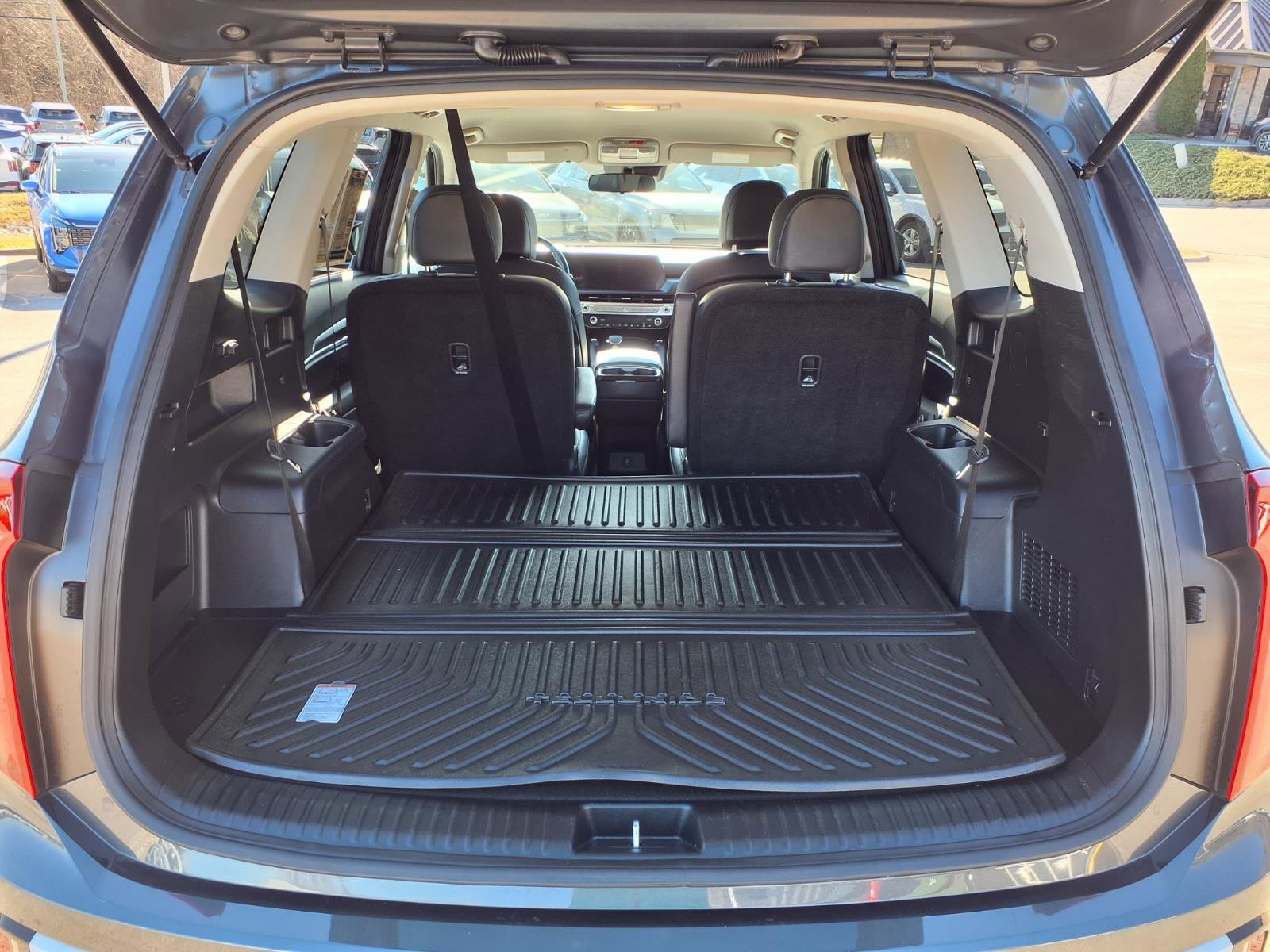 Used 2023 Kia Telluride S image 25