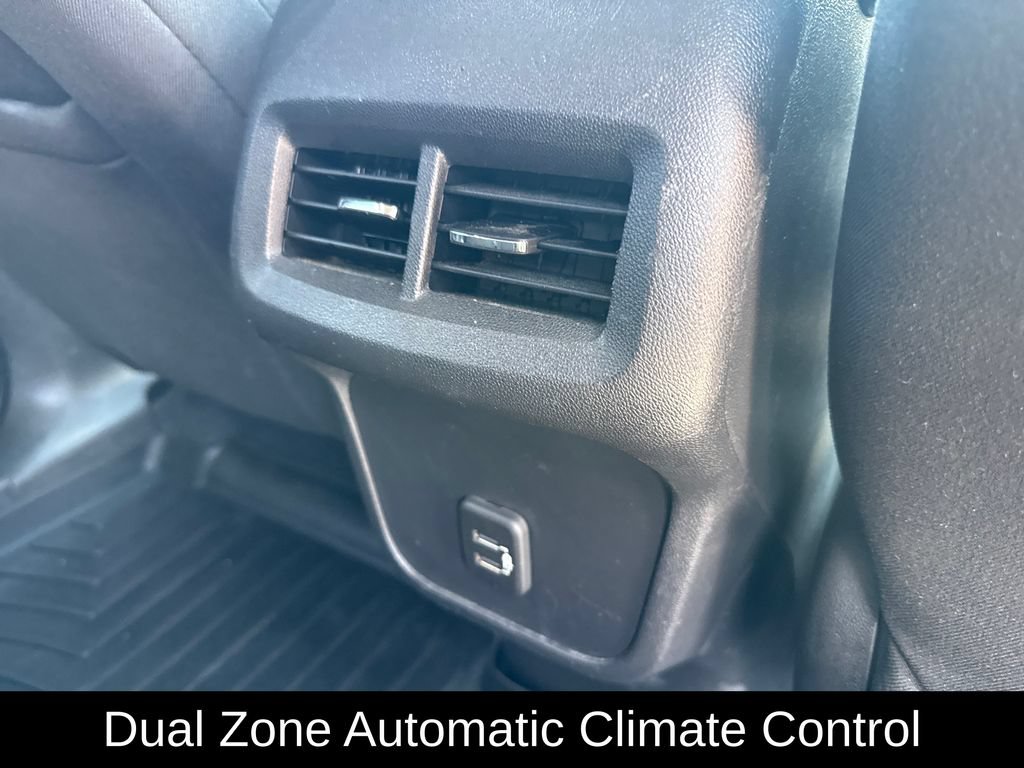 Used 2020 Chevrolet Equinox LT AWD/4WD image 15