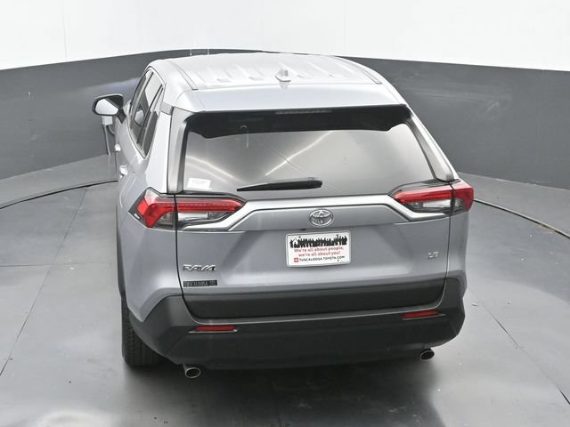 Used 2023 Toyota RAV4 LE FWD image 28